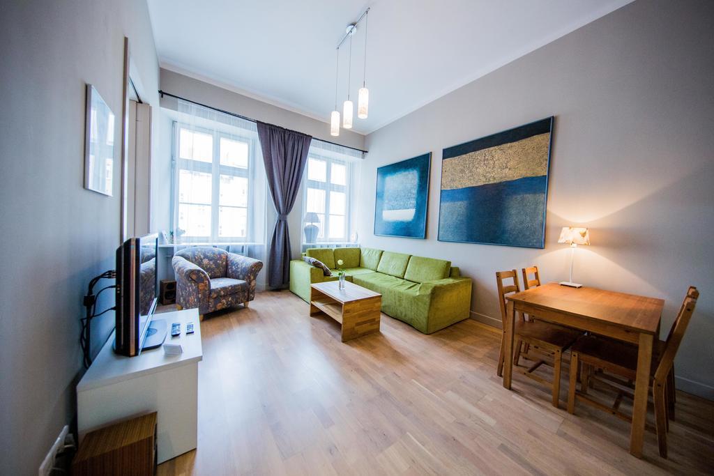 Good Night In - Aries Apartment Breslau
